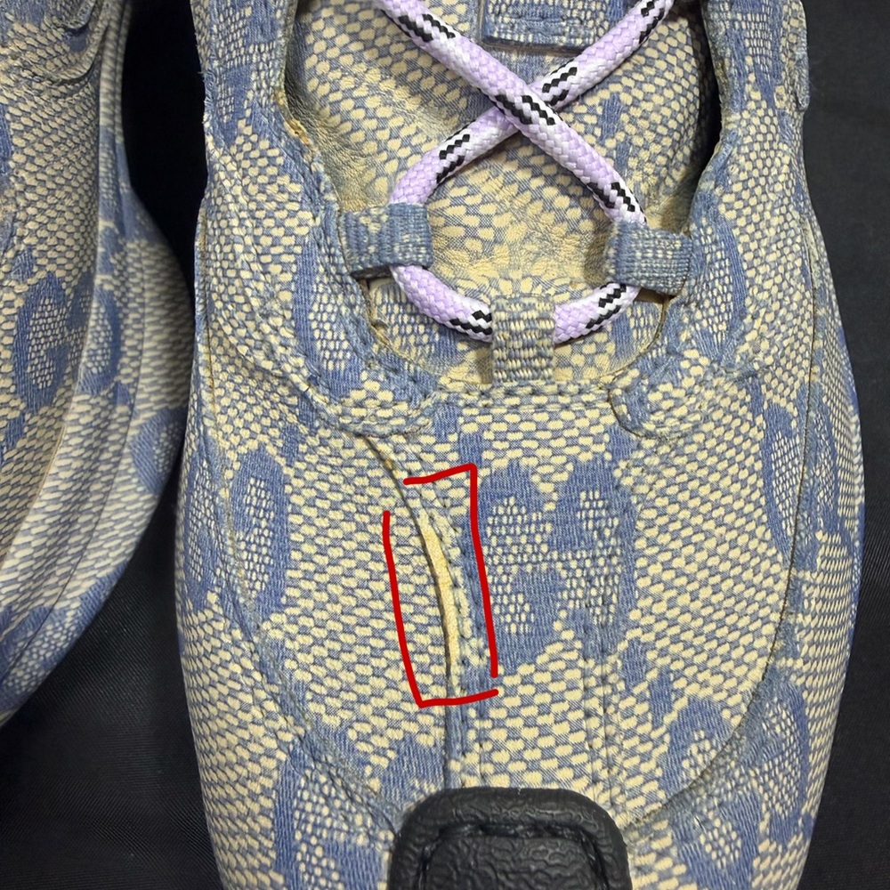 Gucci Men Run Sneakers - Picture 3 of 7